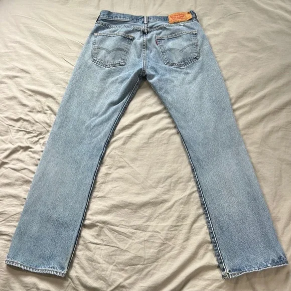 LEVI'S 501XX Mens Jeans 34x32 Light Wash Button Fly Distressed Rips Tears Casual - Picture 1 of 16